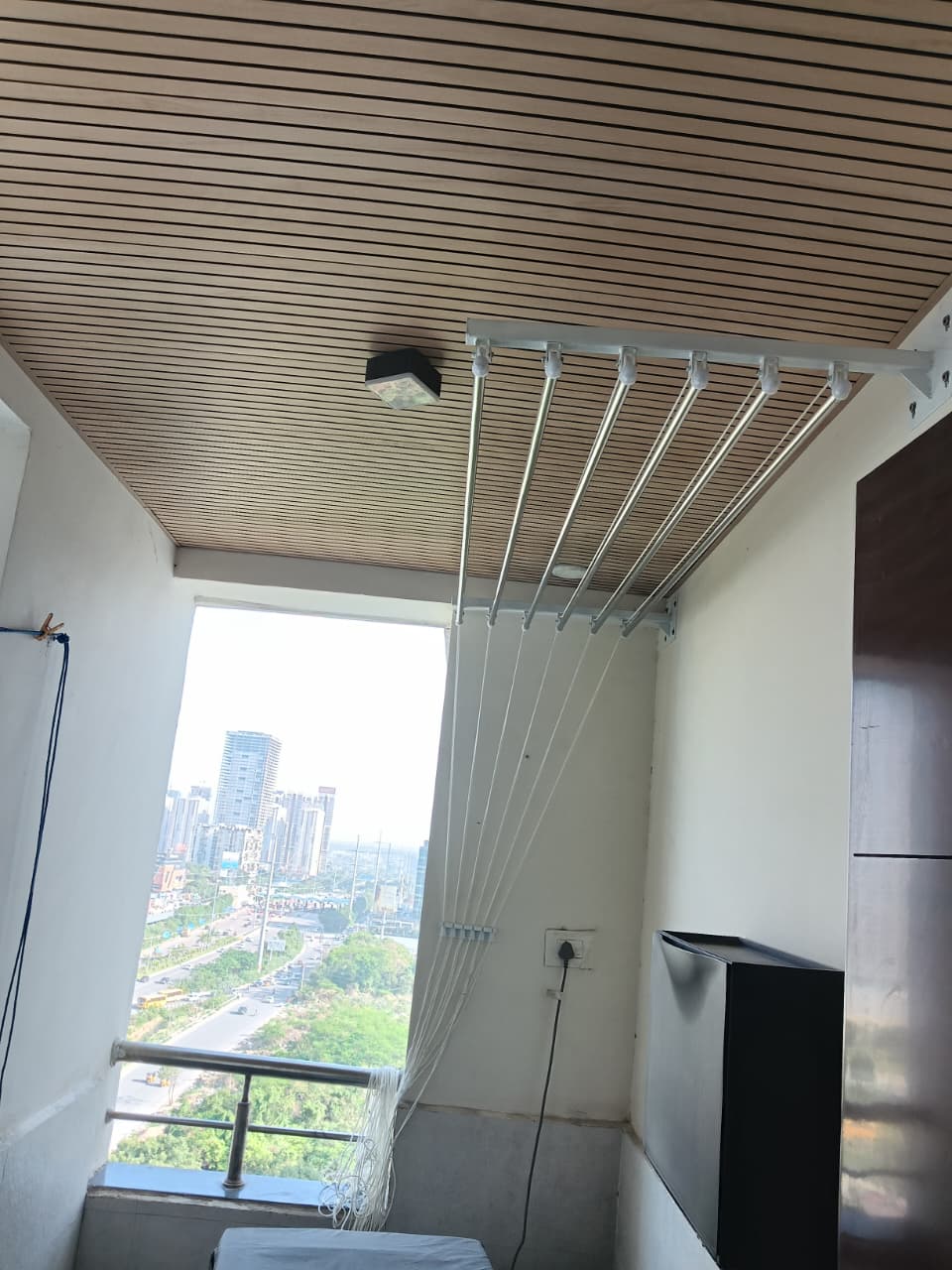 Professional cloth hangers installation photo 3 in Hyderabad